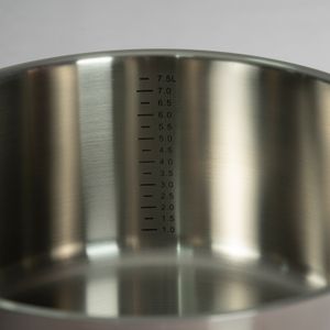 Cacerola Beverly con Tapa de Vidrio - 28 cm