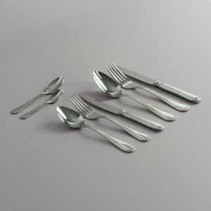 Set de cubiertos Regency con cuchillo de mesa - 48 piezas