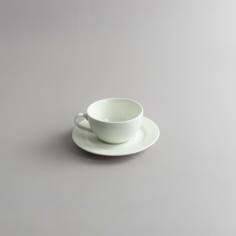 Taza desayuno con plato de porcelana reforzada color blanco 230 cc  colección X-Tanbul — Equip Vic