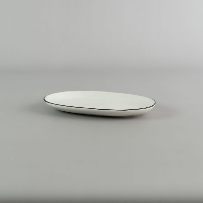 Plato-oval-20x13cm-Skylarke-white
