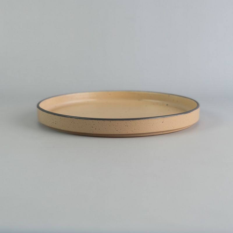 Plato-recto-27cm-Sand